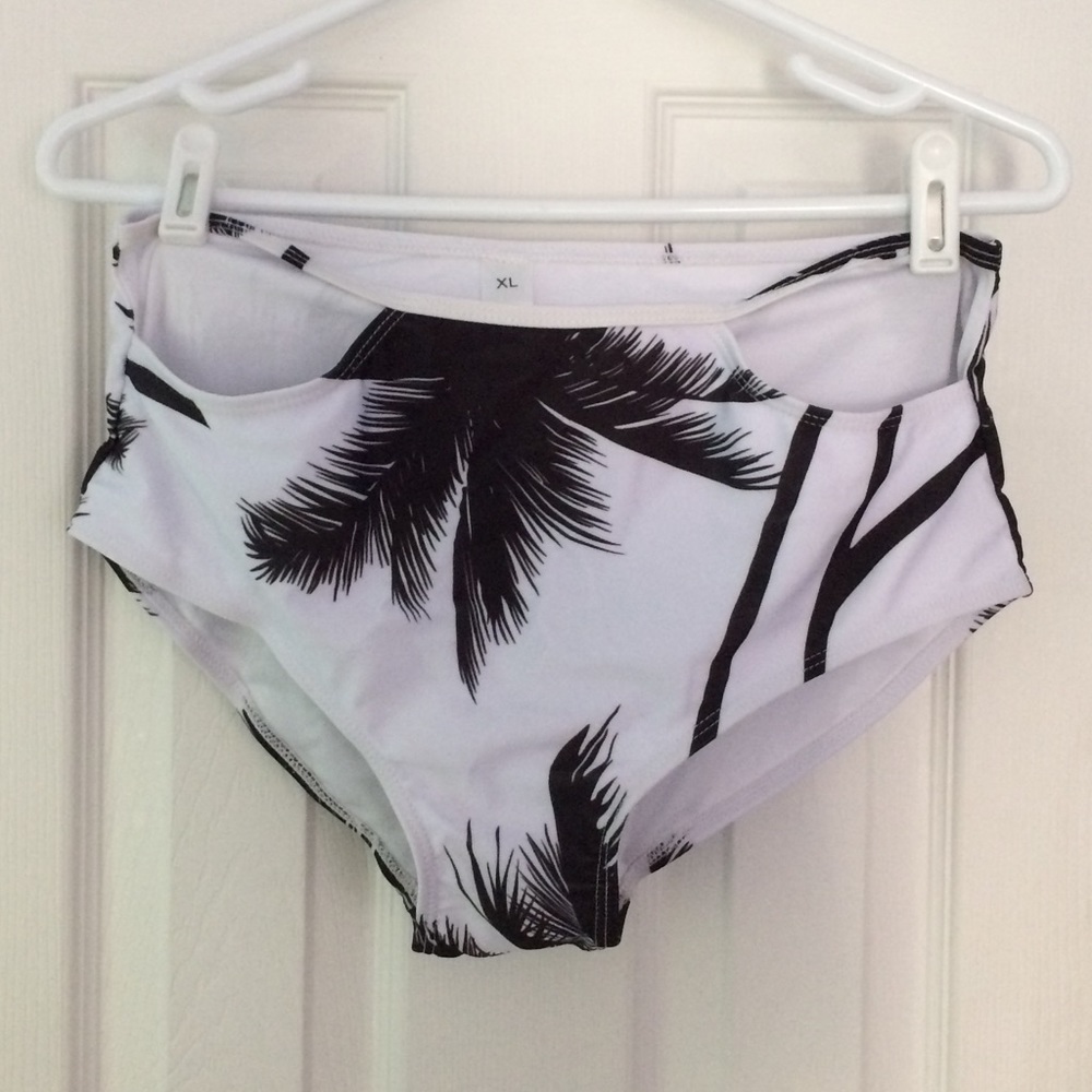 High Waist Bikini Bottom - Picture 2 of 4